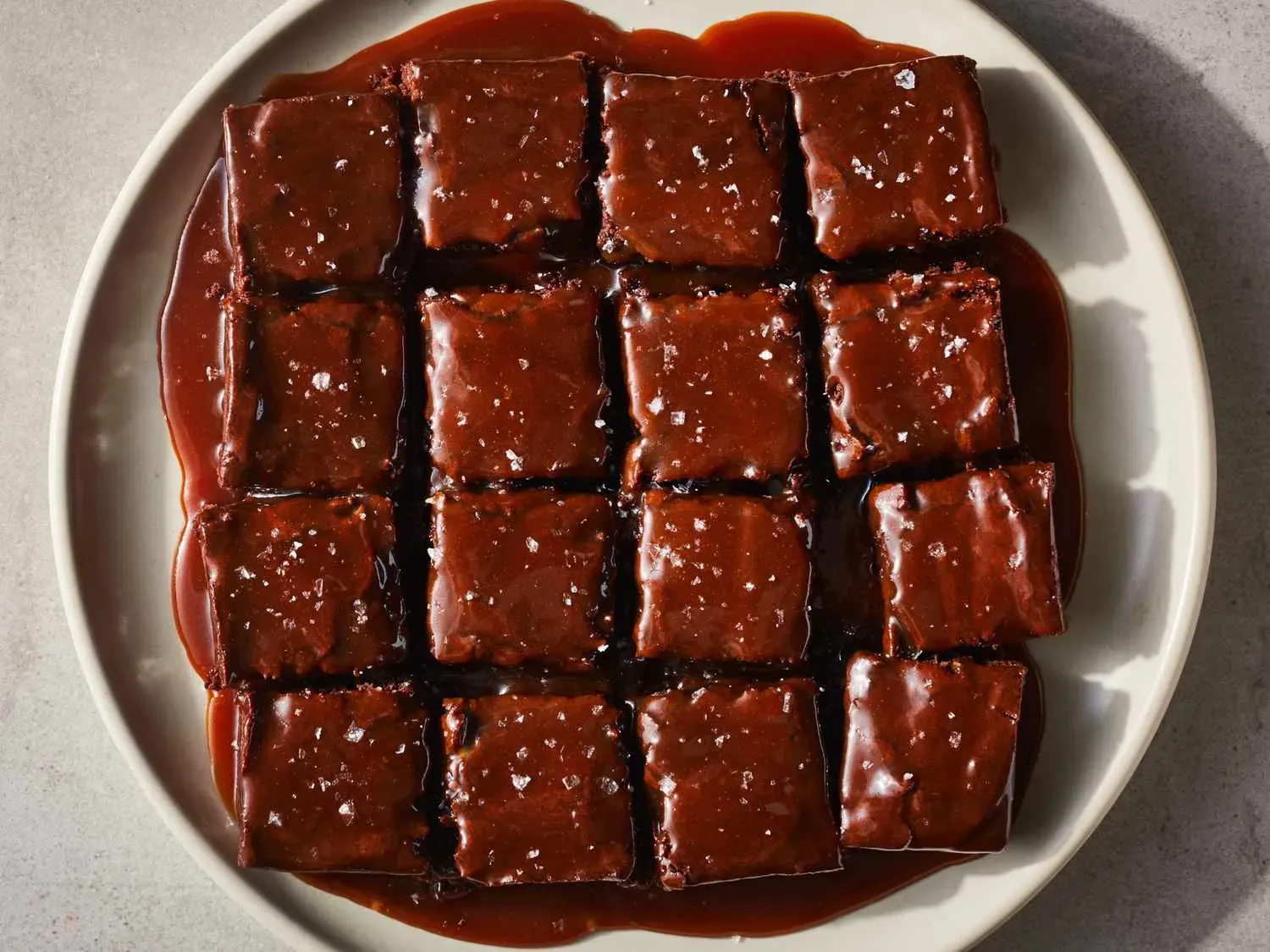 Amazing Fudgy Nuts Brownies Recipe - Browniesrecipes