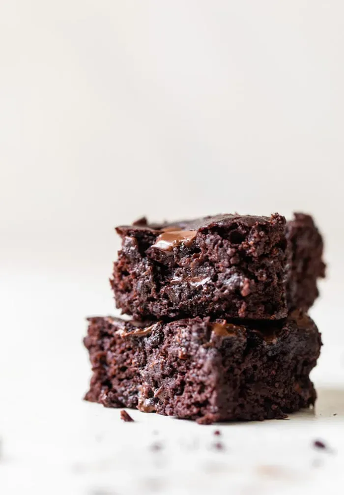 Amazing black bean almond flour brownies recipe now!