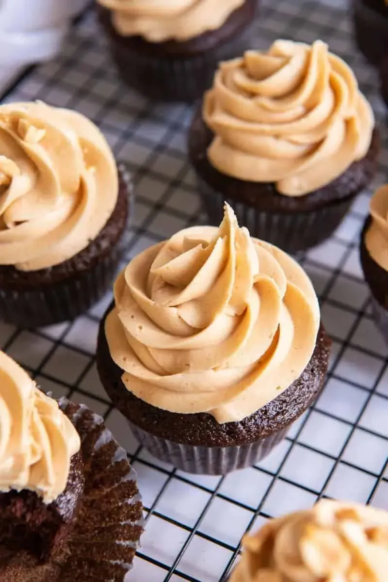 Making Your Creamy 3 Ingredient Peanut Butter Frosting